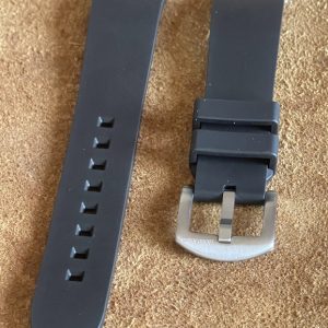 Pulseira Rubber FKM Curved preta